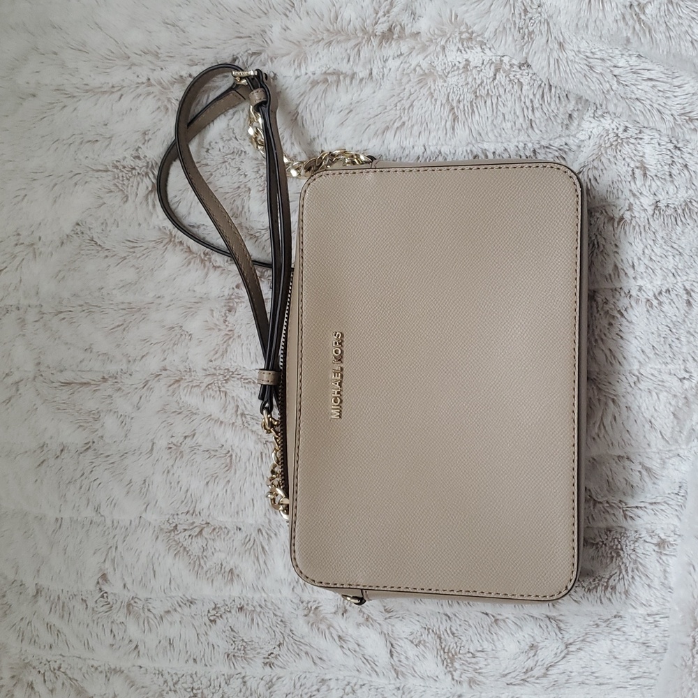 Michael Kors Jet Set Taupe Saffiano Leather Crossbody Bag